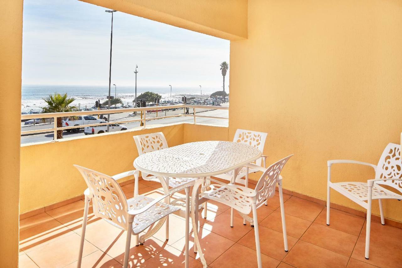 First Group Riviera Suites Le Cap Extérieur photo