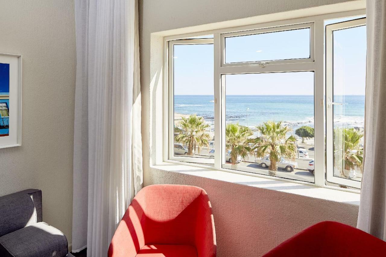 First Group Riviera Suites Le Cap Extérieur photo